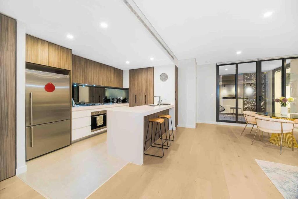 Luxury 3 Bedroom Apartment In Ryde Sydney Kültér fotó