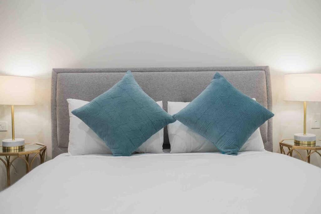Luxury 3 Bedroom Apartment In Ryde Sydney Kültér fotó